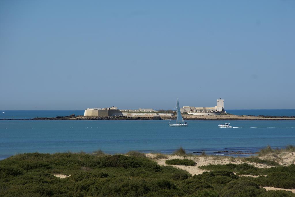 Hotel Marisma Sancti Petri Chiclana de la Frontera Exterior photo